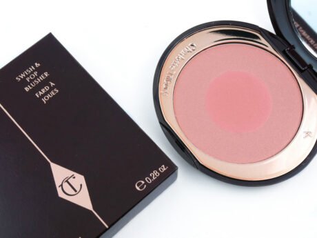 charlotte-tilbury-cheek-to-chic-swish-and-pop-blusher-ecstasy-review-swatches-3